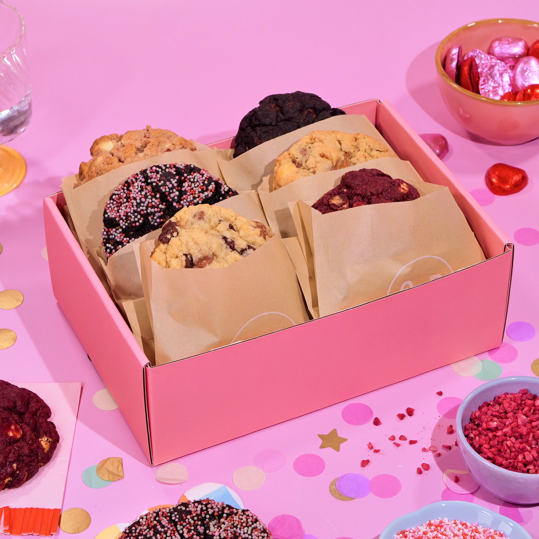 6 x Valentine's New York Cookies